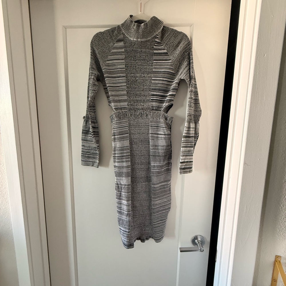 Lulu's Gray Long Sleeve Knit Dress